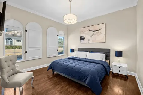 146 Se Bella Strano Port Saint Lucie FL 34984