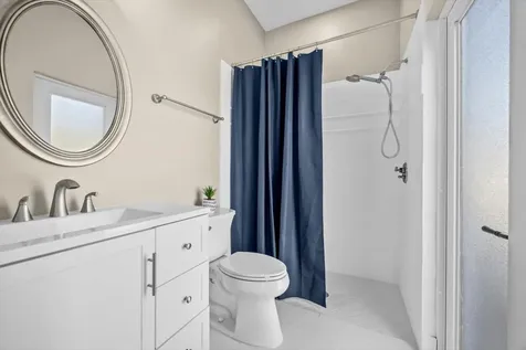 146 Se Bella Strano Port Saint Lucie FL 34984