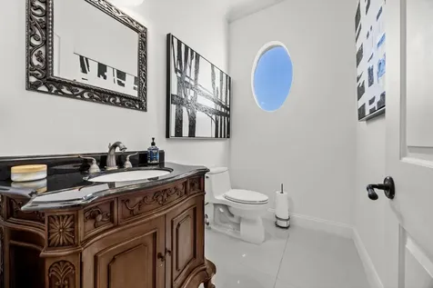 146 Se Bella Strano Port Saint Lucie FL 34984