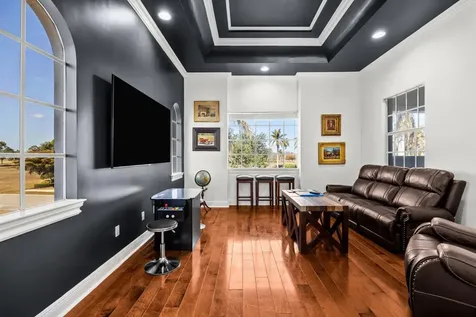 146 Se Bella Strano Port Saint Lucie FL 34984