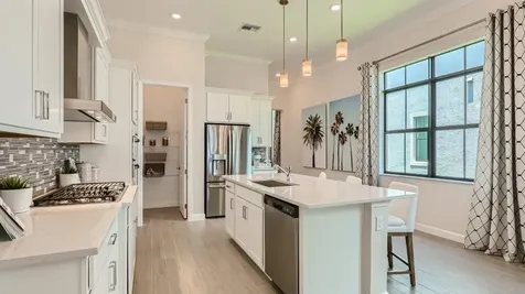 500 Se Fascino Circle Port Saint Lucie FL 34987