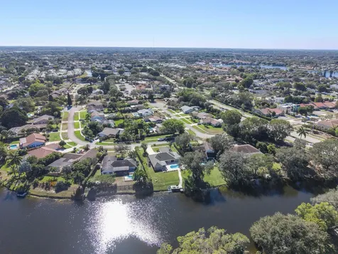 1384 Northampton Terrace Wellington FL 33414