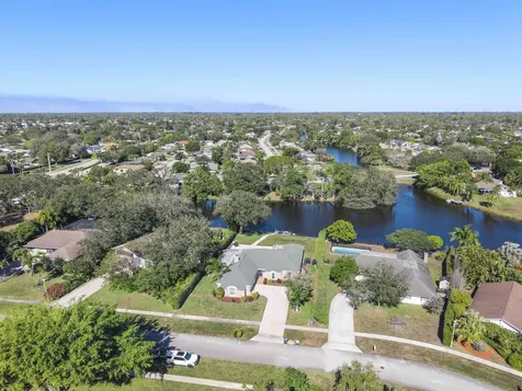 1384 Northampton Terrace Wellington FL 33414
