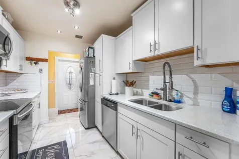 10290 Carmen Lane Royal Palm Beach FL 33411