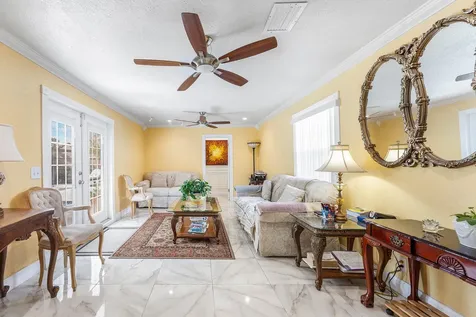 10290 Carmen Lane Royal Palm Beach FL 33411