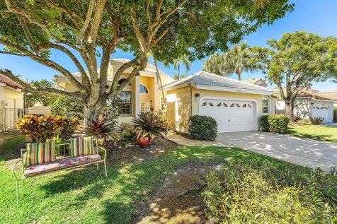 13853 Palm Grove Place Palm Beach Gardens FL 33418