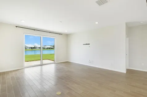 12545 SW Gray Fox Lane Port Saint Lucie FL 34987