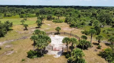 1303 Cabbage Lane Okeechobee FL 34974