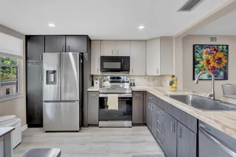 2504 Antigua Terrace Coconut Creek FL 33066