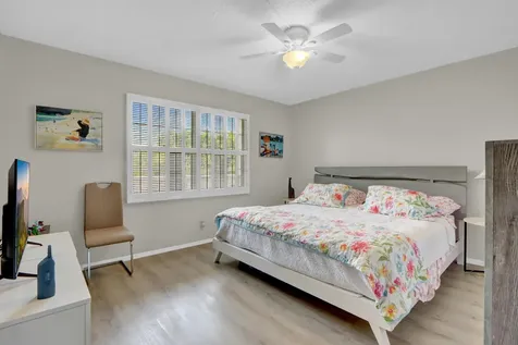 2504 Antigua Terrace Coconut Creek FL 33066