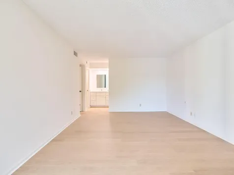 5250 Woodland Lakes Drive Palm Beach Gardens FL 33418
