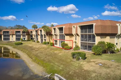 5250 Woodland Lakes Drive Palm Beach Gardens FL 33418