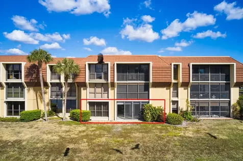 5250 Woodland Lakes Drive Palm Beach Gardens FL 33418