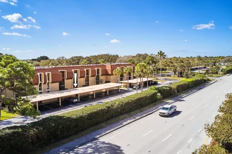 5250 Woodland Lakes Drive Palm Beach Gardens FL 33418