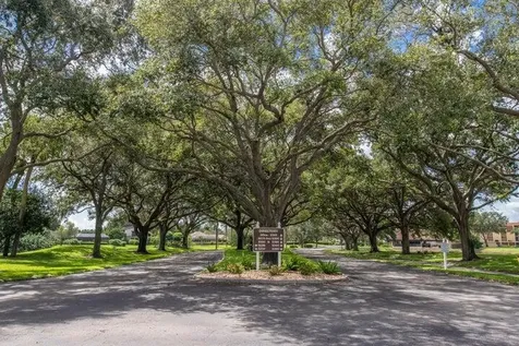5250 Woodland Lakes Drive Palm Beach Gardens FL 33418