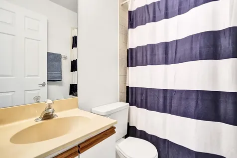 12 Via De Casas Sur Boynton Beach FL 33426