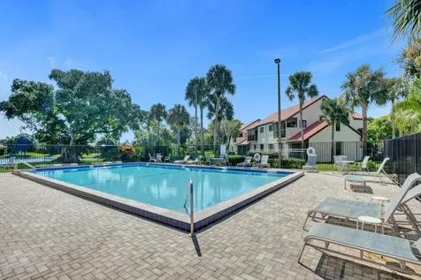 12 Via De Casas Sur Boynton Beach FL 33426