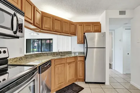 12 Via De Casas Sur Boynton Beach FL 33426