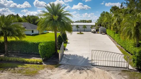 16966 91st Place The Acreage FL 33470