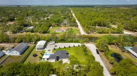 16966 91st Place The Acreage FL 33470
