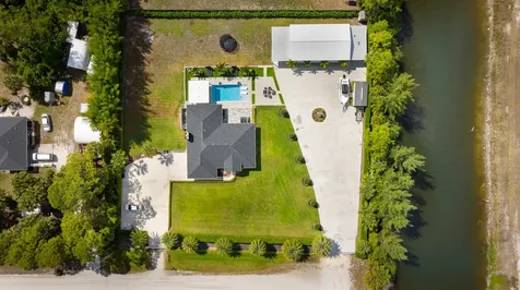 16966 91st Place The Acreage FL 33470