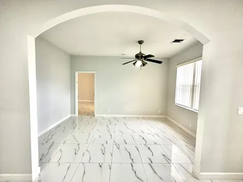 1219 Baycourt Isle(s) Greenacres FL 33413