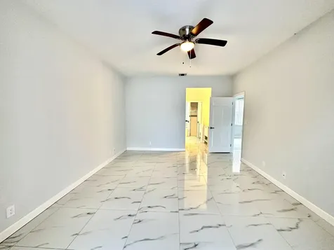 1219 Baycourt Isle(s) Greenacres FL 33413