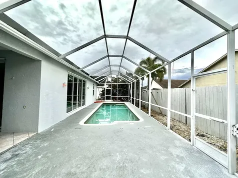1219 Baycourt Isle(s) Greenacres FL 33413