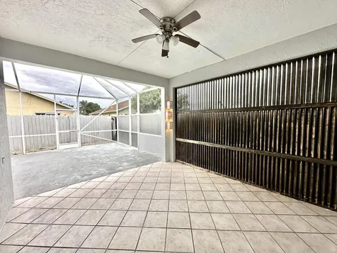 1219 Baycourt Isle(s) Greenacres FL 33413