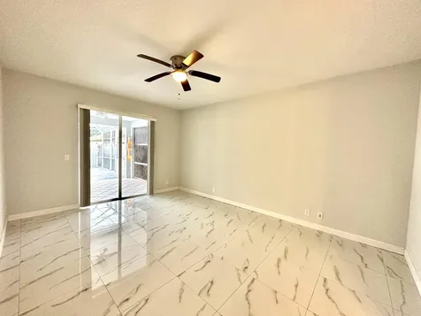 1219 Baycourt Isle(s) Greenacres FL 33413