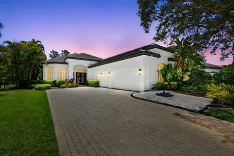 6778 Oakmont Way West Palm Beach FL 33412