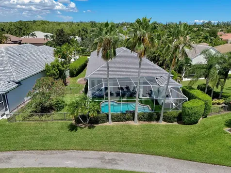 6778 Oakmont Way West Palm Beach FL 33412