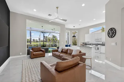 6778 Oakmont Way West Palm Beach FL 33412