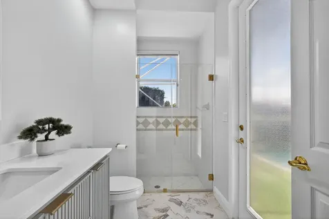 6778 Oakmont Way West Palm Beach FL 33412
