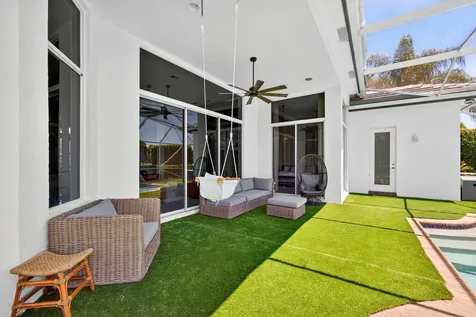 6778 Oakmont Way West Palm Beach FL 33412