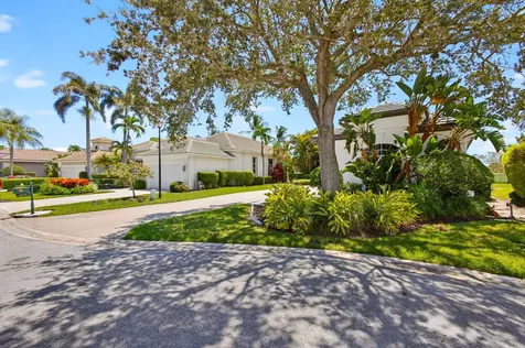 6778 Oakmont Way West Palm Beach FL 33412