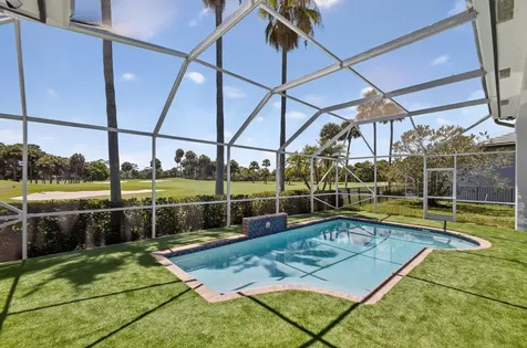 6778 Oakmont Way West Palm Beach FL 33412
