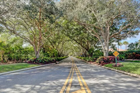 6778 Oakmont Way West Palm Beach FL 33412