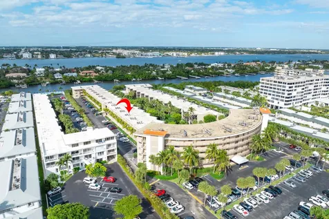3605 S Ocean Boulevard Palm Beach FL 33480