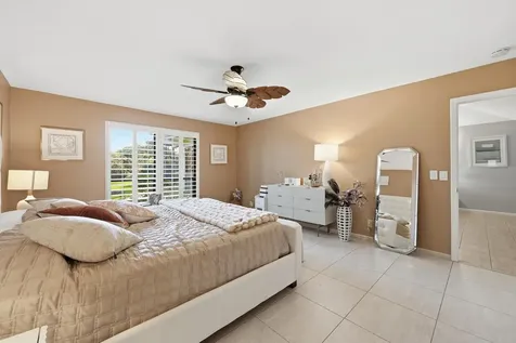 6403 Eastpointe Pines Street Palm Beach Gardens FL 33418