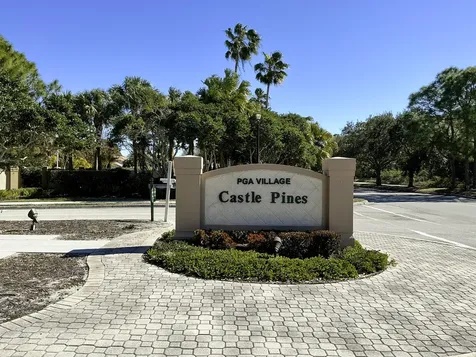 8320 Mulligan Circle Port Saint Lucie FL 34986