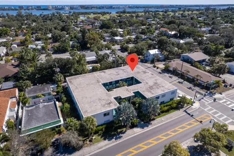 702 N Federal Highway Lake Worth Beach FL 33460