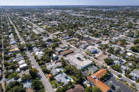 702 N Federal Highway Lake Worth Beach FL 33460