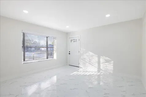 161 Se Celestia Court Port Saint Lucie FL 34983