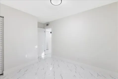 161 Se Celestia Court Port Saint Lucie FL 34983