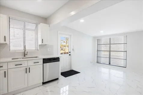 161 Se Celestia Court Port Saint Lucie FL 34983