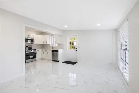 161 Se Celestia Court Port Saint Lucie FL 34983