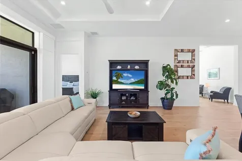8431 Sw Cantante Way Port Saint Lucie FL 34987