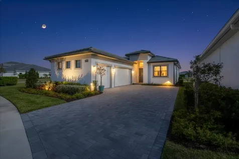 8431 Sw Cantante Way Port Saint Lucie FL 34987