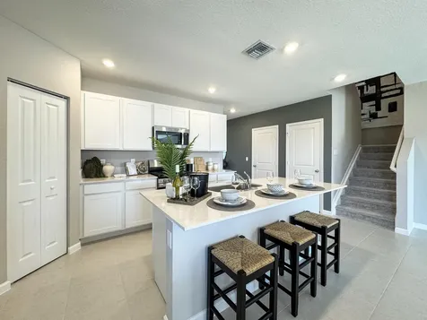 5987 Nw Pickering Drive Port Saint Lucie FL 34987